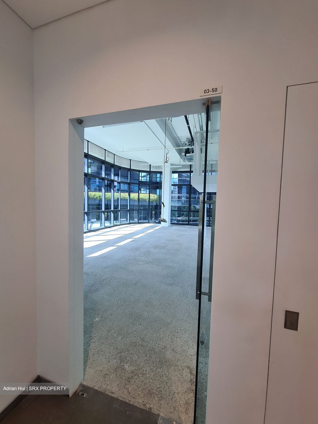 Woods Square (D25), Office #400822781